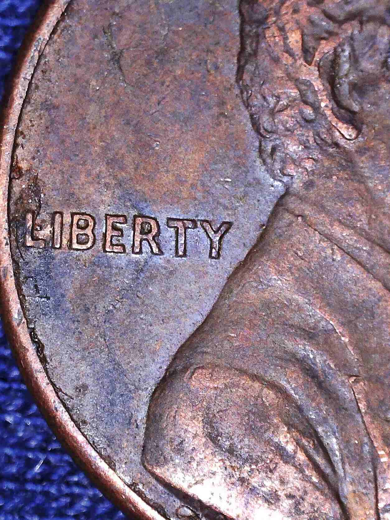 1982-Small-Date-Zinc...lamination-Damage